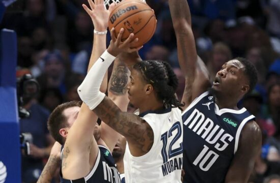 Mavs Suffocate the Grizzlies